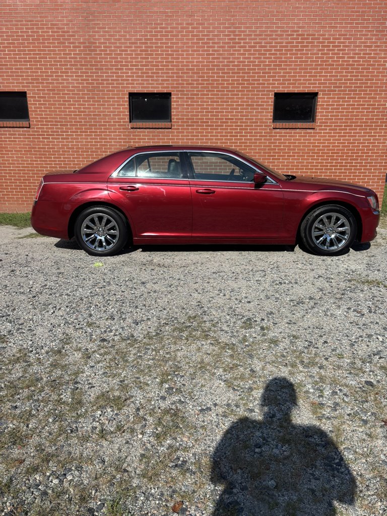 2013 Chrysler 300 Base's photo